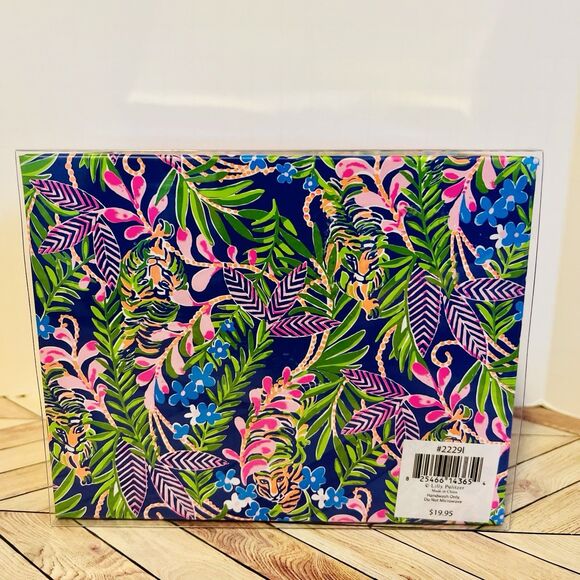 Lilly Pulitzer Initial "L" Ceramic Coffee Mug 14oz Gold Handle New In Box #2229L - Picture 2 of 10